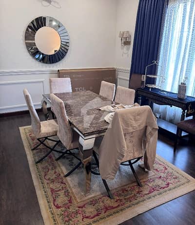 Prime Location House Of 500 Square Yards Available In DHA Phase 8