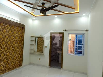 Unoccupied Prime Location House Of 5 Marla Is Available For sale In Airport Housing Society