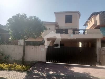 20 Marla Used House For Sale Bharia Town Phase 3