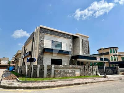 Beautiful Corner House With Basement For Sale Bharia Town Phase 4