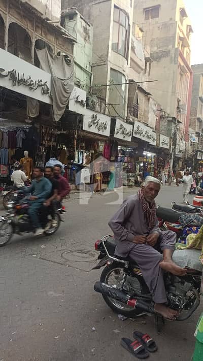 Double Storey Shop Of 10 X 18 On Main Anarkali Bazaar