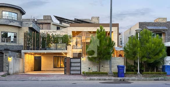 House For Sale Bharia Town Phase 3   looks Like Brand New