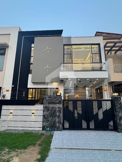 5 Marla Ultra Modern Design House For Sale In DHA Rahbar