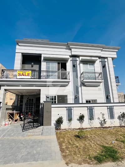 6 MARLA CORNER MODERN DESIGN HOUSE FOR SALE IN DHA RAHBER MAIN 50FT RD