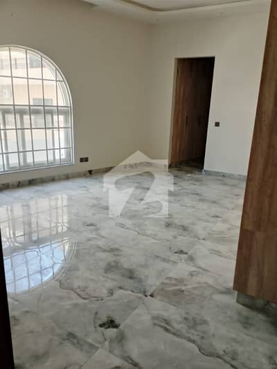 ای ۔ 11 اسلام آباد میں 4 کمروں کا 1 کنال بالائی پورشن 2.0 لاکھ میں کرایہ پر دستیاب ہے۔