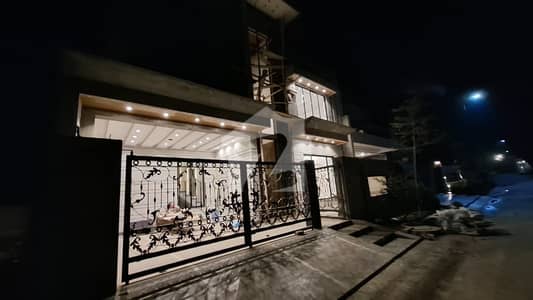 LUXURY HOUSE FOR SALE LUXURY HOUSE FOR SALE