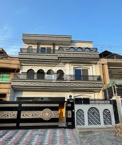 ائیرپورٹ ہاؤسنگ سوسائٹی راولپنڈی میں 6 کمروں کا 8 مرلہ مکان 3.4 کروڑ میں برائے فروخت۔ ائیرپورٹ ہاؤسنگ سوسائٹی راولپنڈی میں 6 کمروں کا 8 مرلہ مکان 3.4 کروڑ میں برائے فروخت۔