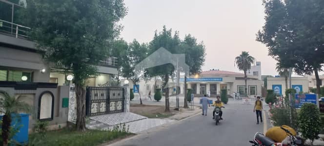 پاک عرب ہاؤسنگ سوسائٹی فیز 1 پاک عرب ہاؤسنگ سوسائٹی,لاہور میں 5 مرلہ رہائشی پلاٹ 1.1 کروڑ میں برائے فروخت۔