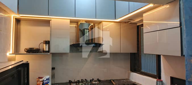 780 Sqfeet Apartment Available For Sale (Personal Appartment)