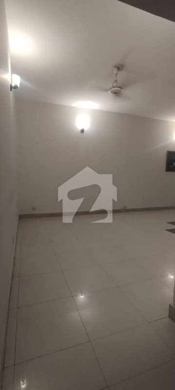 10 Marla House For Rent | 4 Beds, 5 Baths | Prime Location | DHA Phase 5 Lahore