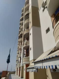 LUXURIOUS FLAT FOR SALE LEASED PRIME LOCATION OF GULSHAN E MAYMAR