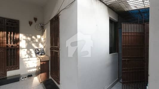Prime Location Lower Portion In Bahadurabad For Sale