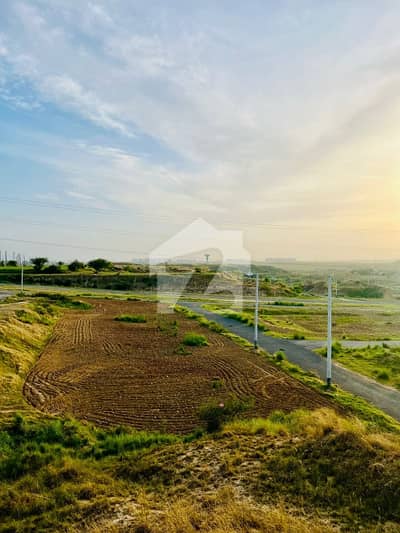 5 Marla Plot Available For Sale In I-15