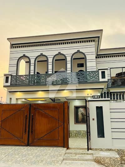 A Prime Location 12 Marla House Has Landed On Market In Darmangi Of Peshawar