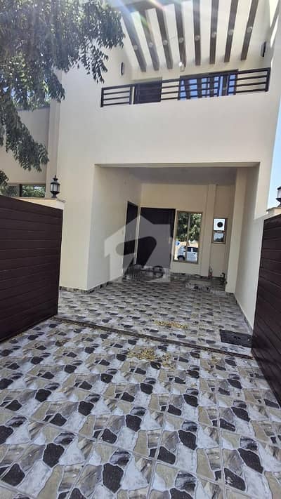 125 Sq Yards Luxury Brand New Villa For Sale 125 Sq Yards Luxury Brand New Villa For Sale