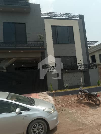 In Bani Gala 6 Marla House For Sale