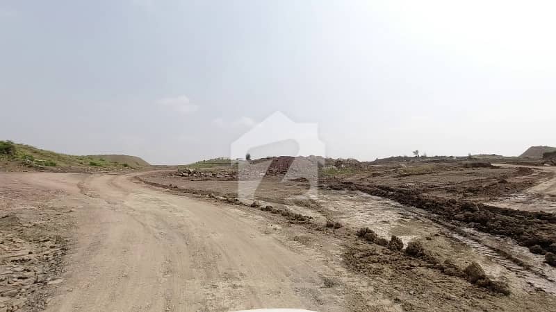 سی ۔ 14 اسلام آباد میں 1 کنال رہائشی پلاٹ 7.5 کروڑ میں برائے فروخت۔ سی ۔ 14 اسلام آباد میں 1 کنال رہائشی پلاٹ 7.5 کروڑ میں برائے فروخت۔
