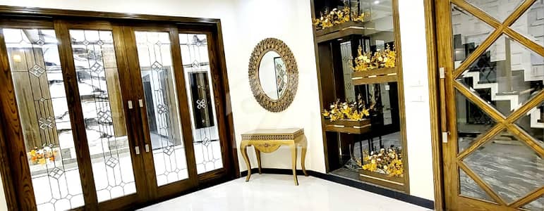 10 Marla Brand New Luxury House For Sale | Prime Location