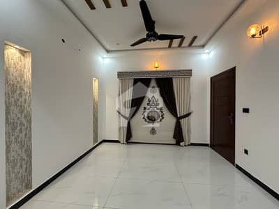 5 MARLA BRAND NEW CONDITION OWNER BUILT HOUSE FOR SALE AA BLOCK CANAL GARDEN LAHORE