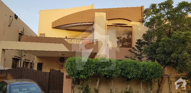 نیوی ہاؤسنگ سکیم کارساز کراچی میں 5 کمروں کا 14 مرلہ مکان 18.0 کروڑ میں برائے فروخت۔