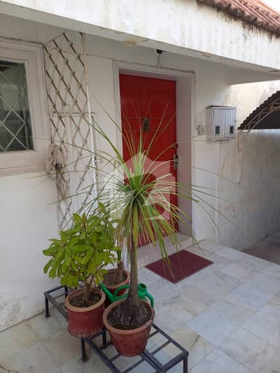Prime Location 5 Bedroom Livable House