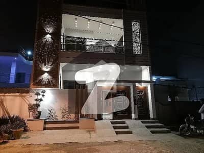 220 Square Yards Spacious Upper Portion Available In Gulshan-e-Iqbal - Block 4 For sale