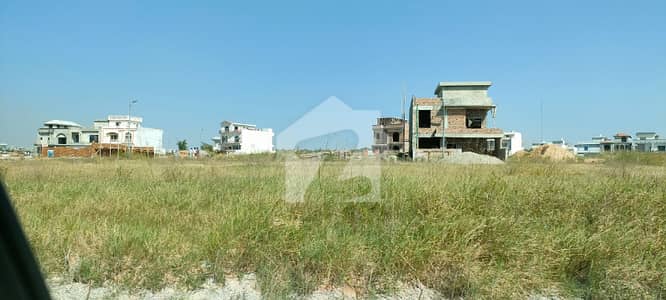 Taj Residencia 5 Marla Ideal Location Plots Available