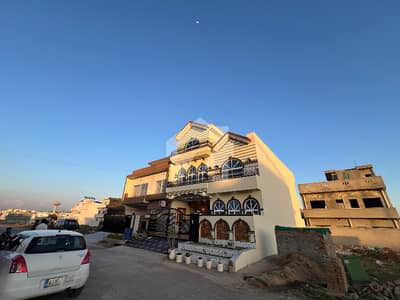 7 Marla Corner Plot For Sale In G-14/4