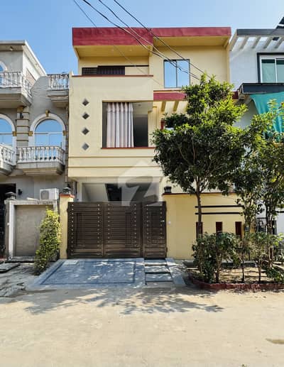 5.5 Marla House For sale In Shadab Garden Lahore