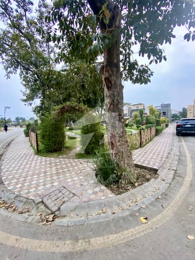 10 MARLA PLOT A BLOCK - ONE CALL DEAL