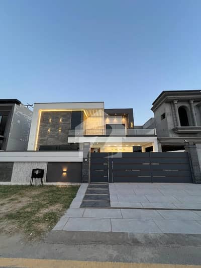 1 kanal Brand New Modern House for Sale in DHA Multan sector M 722