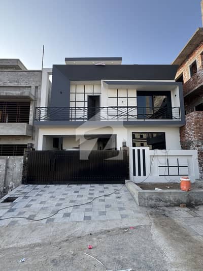 Brand New 6 Marla Designer House for Sale | LOP Clear | American Front | Jinnah Gardens