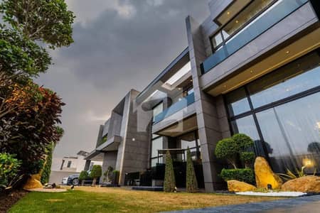Looking Like 2 kanal Ultra Modren Full Basment Fully Furnished Walking Distance to Park Very close To Market Ideal Location In dha Phase 5