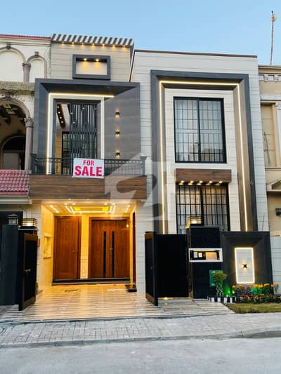 5 Marla Luxury Brand New House For Sale With Original Pics In CC Block Bahria Town