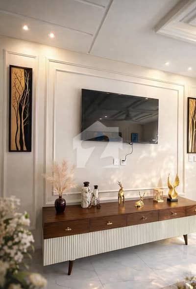 Ready Apartment For Sale At Very Easy Instalment Plan Located In Bahria Town With The Following Features