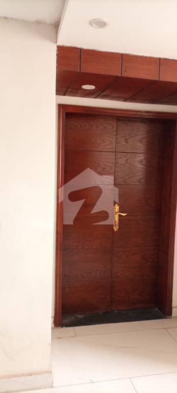 Askari Heights 4 Flat For Sale