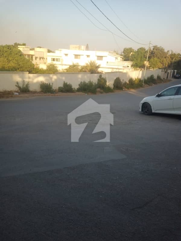 ڈی ایچ اے فیز 4 ڈی ایچ اے ڈیفینس,کراچی میں 3 کنال رہائشی پلاٹ 55.0 کروڑ میں برائے فروخت۔ ڈی ایچ اے فیز 4 ڈی ایچ اے ڈیفینس,کراچی میں 3 کنال رہائشی پلاٹ 55.0 کروڑ میں برائے فروخت۔