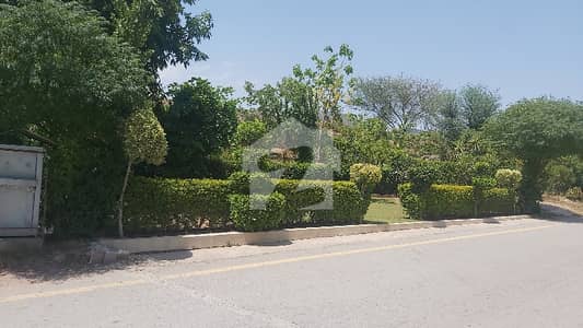 ڈی ۔ 12/1 ڈی ۔ 12,اسلام آباد میں 5 مرلہ رہائشی پلاٹ 4.1 کروڑ میں برائے فروخت۔