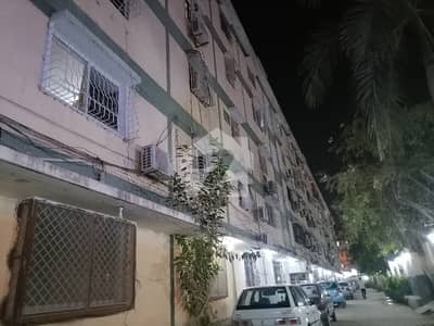 گلشنِ اقبال - بلاک 13 سی گلشنِ اقبال,گلشنِ اقبال ٹاؤن,کراچی میں 5 مرلہ Studio فلیٹ 1.6 کروڑ میں برائے فروخت۔ گلشنِ اقبال - بلاک 13 سی گلشنِ اقبال,گلشنِ اقبال ٹاؤن,کراچی میں 5 مرلہ Studio فلیٹ 1.6 کروڑ میں برائے فروخت۔
