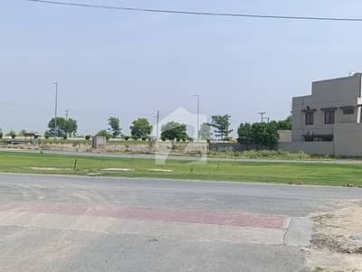 واپڈا سٹی ۔ بلاک ایل واپڈا سٹی,فیصل آباد میں 3 کمروں کا 5 مرلہ مکان 80.0 ہزار میں کرایہ پر دستیاب ہے۔