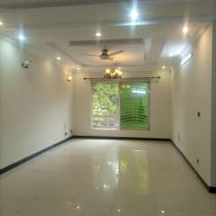 Beautiful House Available For Rent Beautiful House Available For Rent