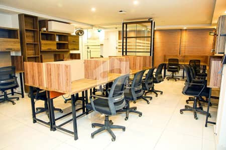 Fully Furnished 800sqft Office Available For Rent