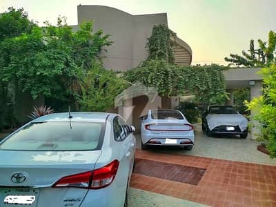 این ایف سی 1 لاہور میں 5 کمروں کا 1 کنال مکان 8.5 کروڑ میں برائے فروخت۔