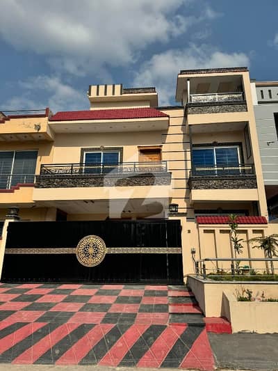 Brand New 7 Marla Ground Portion Available For Rent in Gulraiz