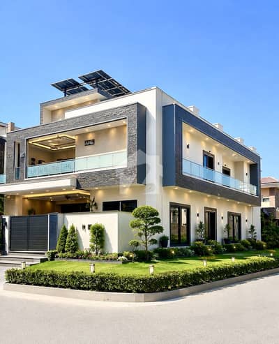 CORNER 14 MARLA HOUSE G-13/4 ISLAMABAD