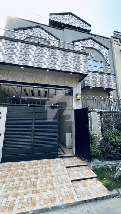8 Marla Beautiful House In Lahore Medical Housing Society