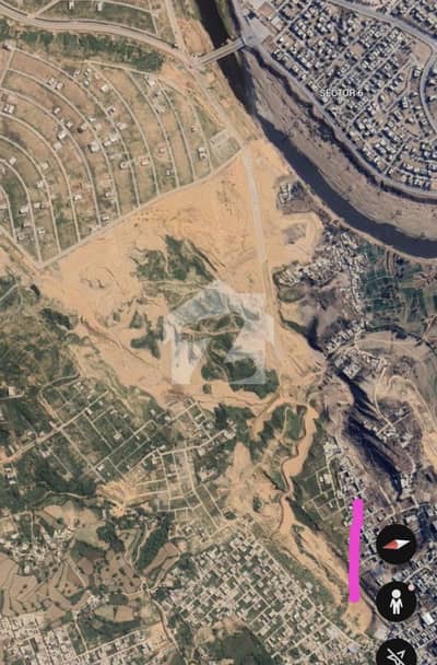 DHA 4 Sector D 5 Marla Pair Plot