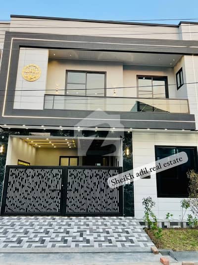 ایڈن ویلی فیصل آباد میں 4 کمروں کا 5 مرلہ مکان 2.7 کروڑ میں برائے فروخت۔