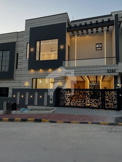 Luxury Living Redefined 10 Marla Designer House For Rent