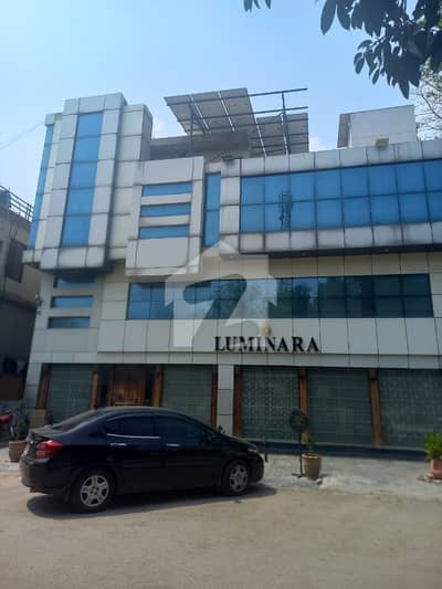 ایف ۔ 7 مرکز ایف ۔ 7,اسلام آباد میں 1 کنال عمارت 27.5 ارب میں برائے فروخت۔